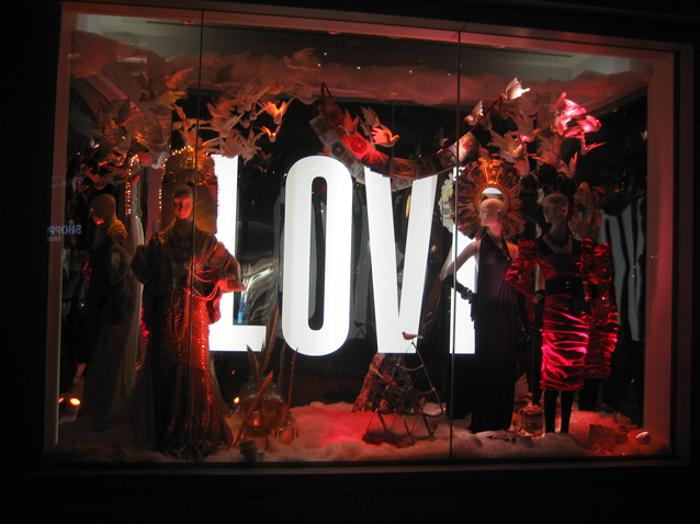 HoltsXmasWindow1 HoltsXmasWindow1
