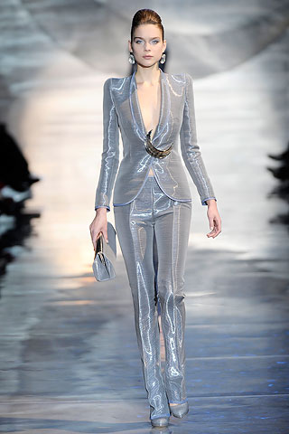 ArmaniPrive.Hate1