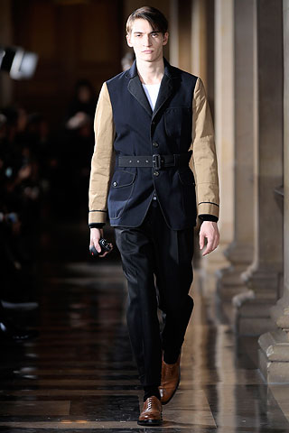 DriesVanNoten.Hate2