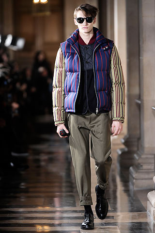 DriesVanNoten.LoveHate1