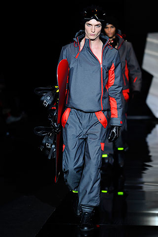 EmporioArmani.Hate2
