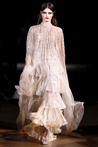 Givenchy.Hate3