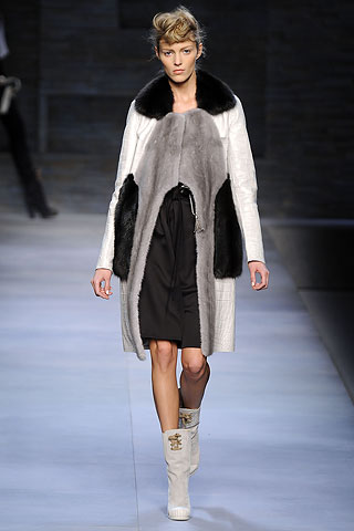 Fendi.Love1