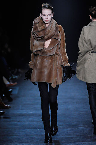 AnnDemeulemeester.Love3