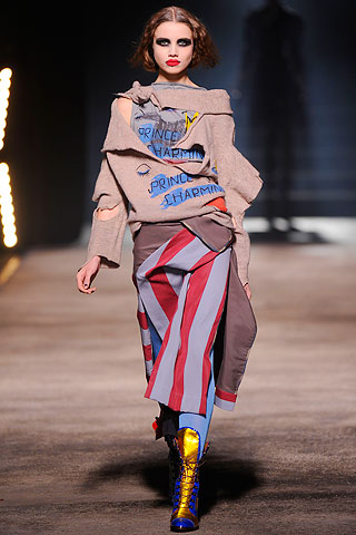 VivienneWestwood.Loathe2