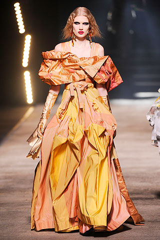 VivienneWestwood.Loathe3