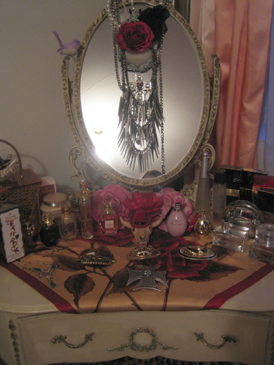 bedroom2