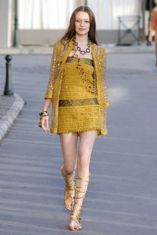 Love.ChanelResort2011.4