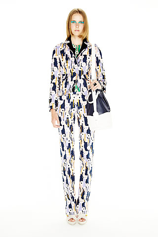 Loathe.Balenciaga.Resort2011.2