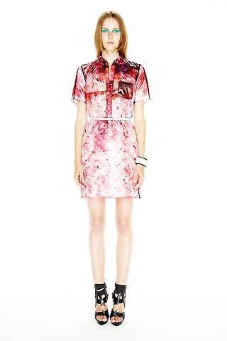 Love.Balenciaga.Resort2011.2
