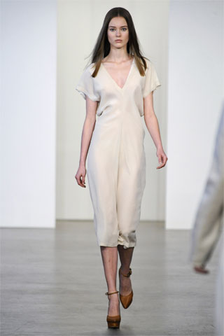 Love.CalvinKlein.Resort2011.1