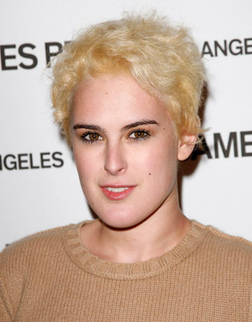 rumer-williseyebrows