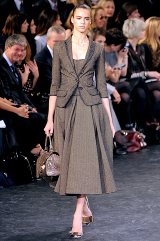 LV.FW2010
