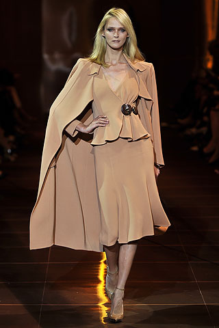 Love.ArmaniPriveFall2010.1