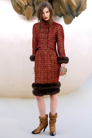 Love.Chanel.HauteCoutureFall2010.2