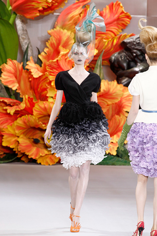 Love.ChristianDiorHauteCouture.1