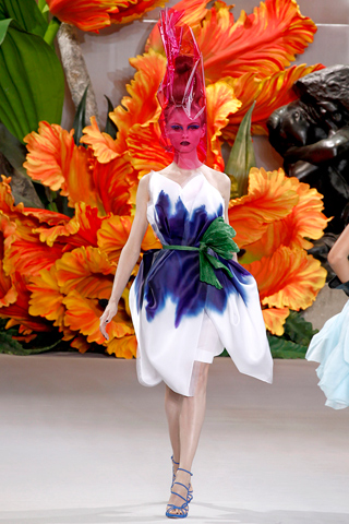 Love.ChristianDiorHauteCouture.4