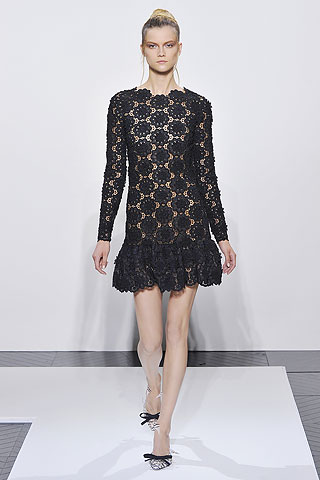 Love.Valentino.HauteCouture.Fall2010.4