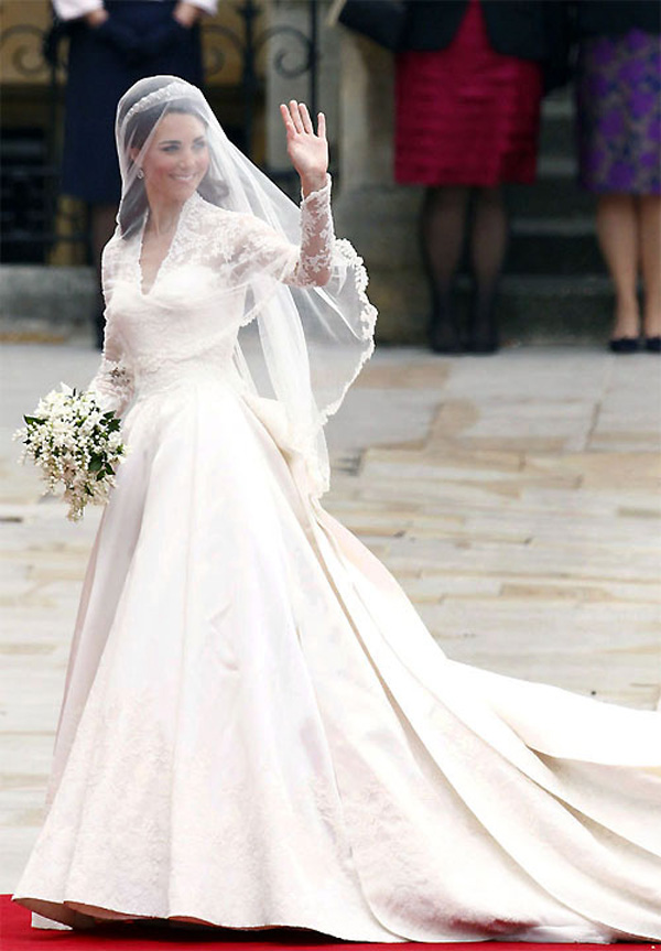 royal wedding dresses through history. dress in the history of