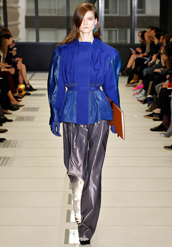 Balenciaga Fall 2012 | Searching for Style