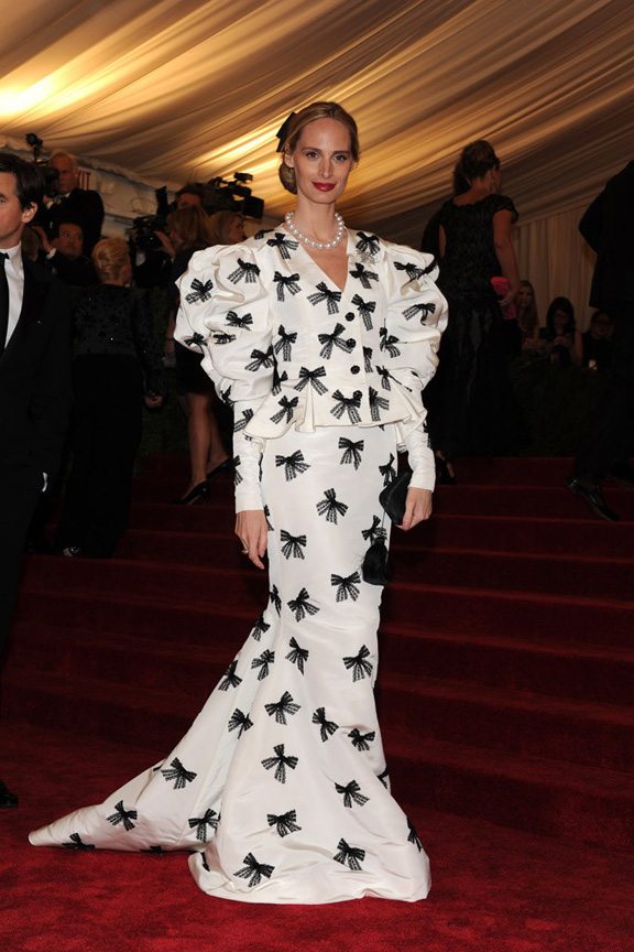 LaurenSantoDomingo.OscardelaRenta Met ball, fashion, celebrities, red carpet, evening wear, oscar de la renta