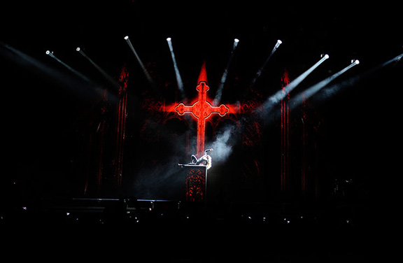 MadonnaTour1 Madonna, fashion lists, grow up