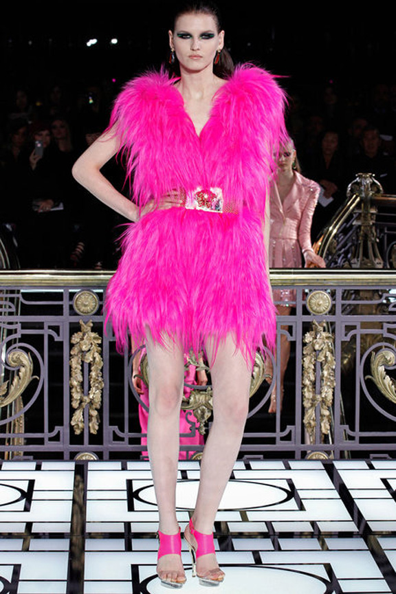 Paris, catwalk, runway show, review, critic, haute couture, spring summer 2013, atelier versace