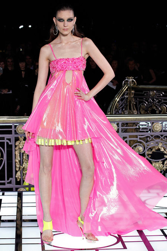 Paris, catwalk, runway show, review, critic, haute couture, spring summer 2013, atelier versace