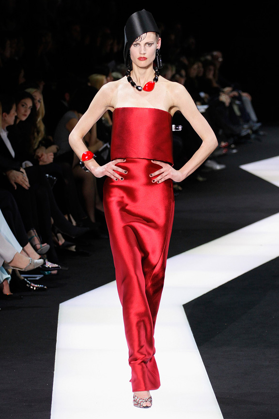 Paris, catwalk, runway show, review, critic, haute couture, spring summer 2013, chanel, giorgio armani, armani prive