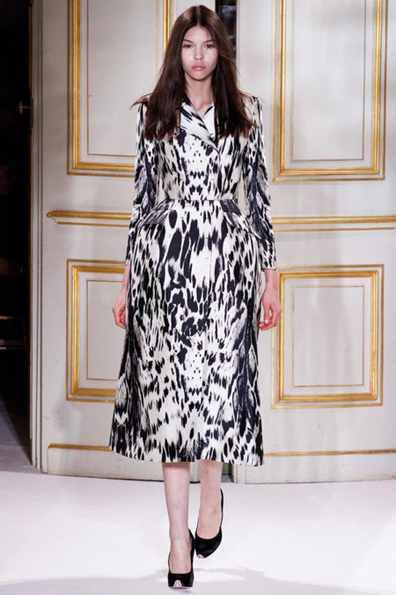 Paris, catwalk, runway show, review, critic, haute couture, spring summer 2013, giambattista valli