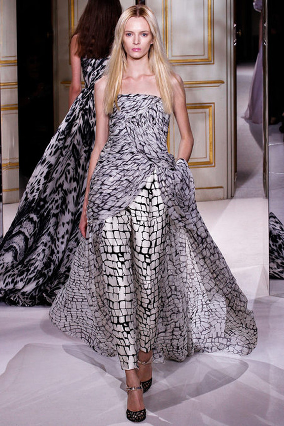 Paris, catwalk, runway show, review, critic, haute couture, spring summer 2013, giambattista valli