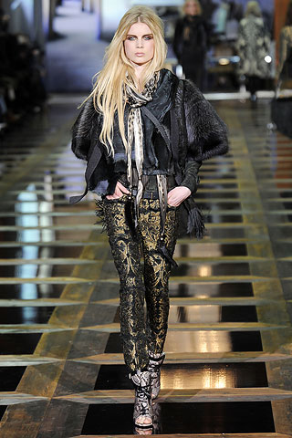 Roberto Cavalli Fall Winter 2010 | Searching for Style