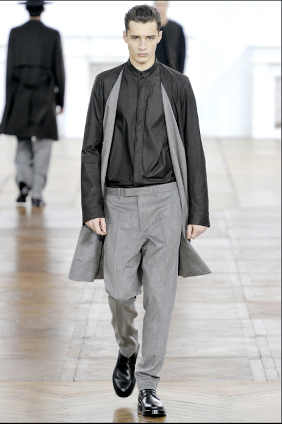 Wide Pants and Looser Silhouette Inspiration Album/Discussion : r ...