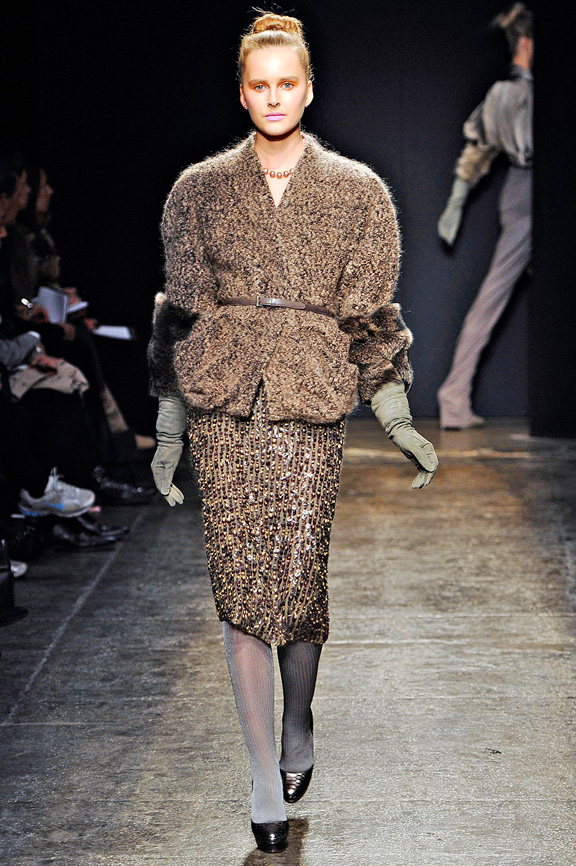 Donna Karan Autumn Winter 2011 | Searching for Style